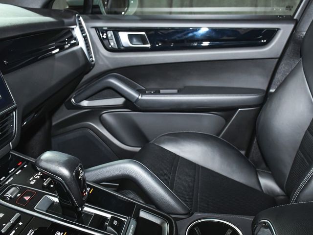2023 Porsche Cayenne Coupe Base - 23072470 - 45