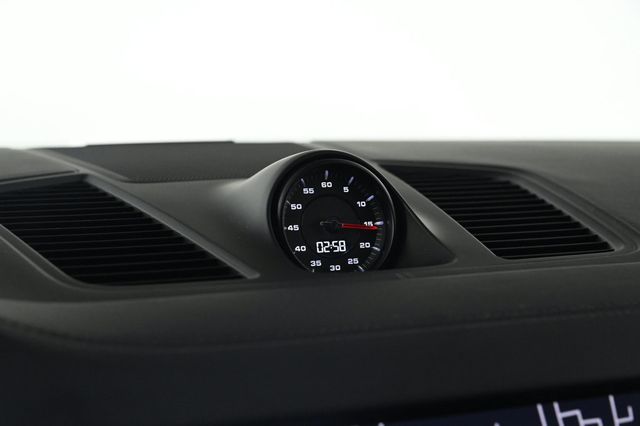 2023 Porsche Cayenne Coupe GTS - 22987909 - 21