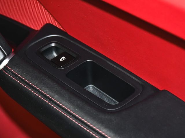 2023 Porsche Cayenne Coupe Platinum Edition - 23041614 - 18