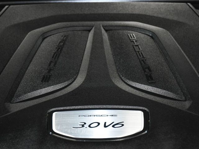 2023 Porsche Cayenne Coupe Platinum Edition - 23041614 - 65