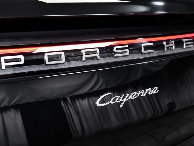 2023 Porsche Cayenne Coupe Platinum Edition - 23041614 - 88