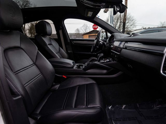 2023 Porsche Cayenne Coupe Platinum Edition - 23078021 - 35