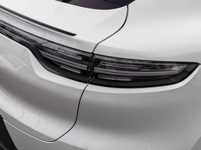 2023 Porsche Cayenne Coupe Platinum Edition - 23078021 - 45