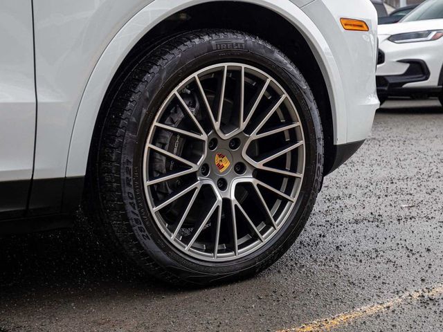 2023 Porsche Cayenne Coupe Platinum Edition - 23078021 - 8