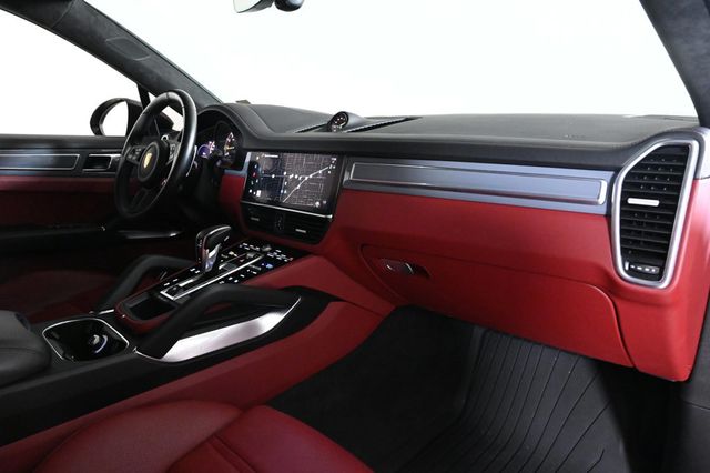 2023 Porsche Cayenne Coupe Turbo GT - 22985074 - 17