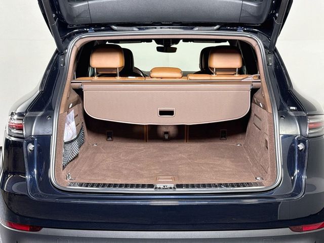 2023 Porsche Cayenne E-Hybrid Platinum Edition - 23075648 - 23
