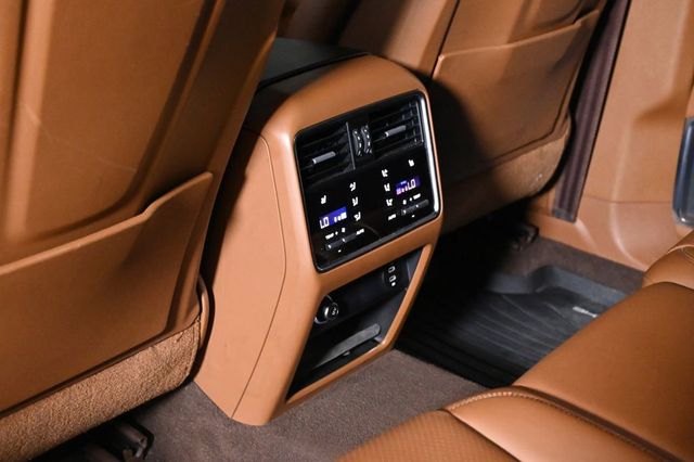 2023 Porsche Cayenne E-Hybrid Turbo S - 23022155 - 19