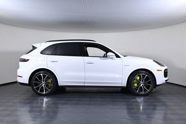 2023 Porsche Cayenne E-Hybrid Turbo S - 23022155 - 7