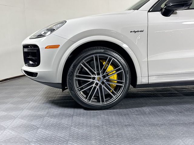 2023 Porsche Cayenne E-Hybrid Turbo S - 23043240 - 30