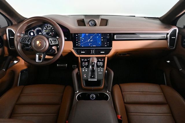 2023 Porsche Cayenne E-Hybrid Coupe Turbo S - 22922694 - 10