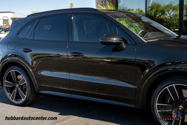 2023 Porsche Cayenne Turbo  - 23042558 - 12