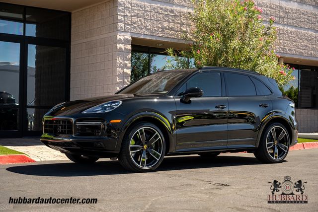 2023 Porsche Cayenne Turbo  - 23042558 - 3