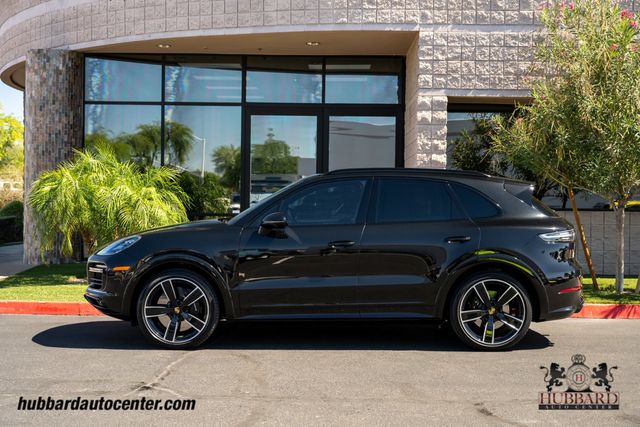 2023 Porsche Cayenne Turbo  - 23042558 - 4