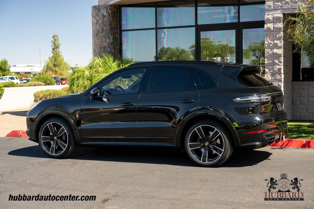 2023 Porsche Cayenne Turbo  - 23042558 - 5