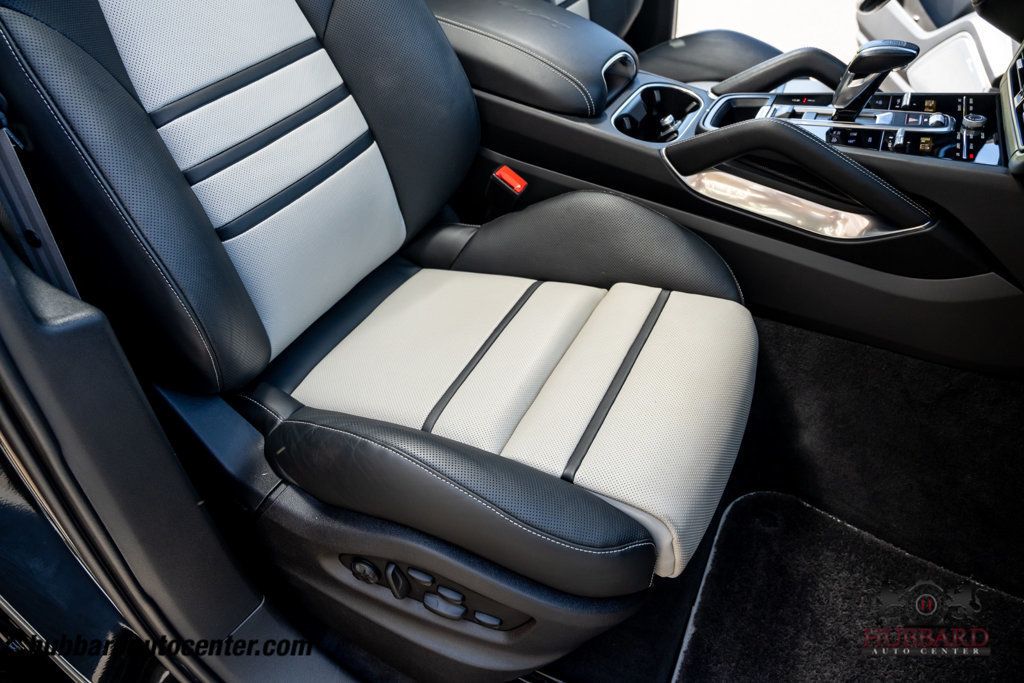2023 Porsche Cayenne Turbo  - 23042558 - 63