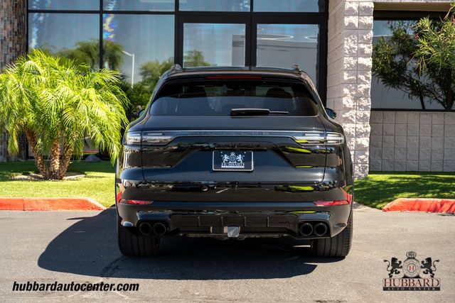 2023 Porsche Cayenne Turbo  - 23042558 - 6
