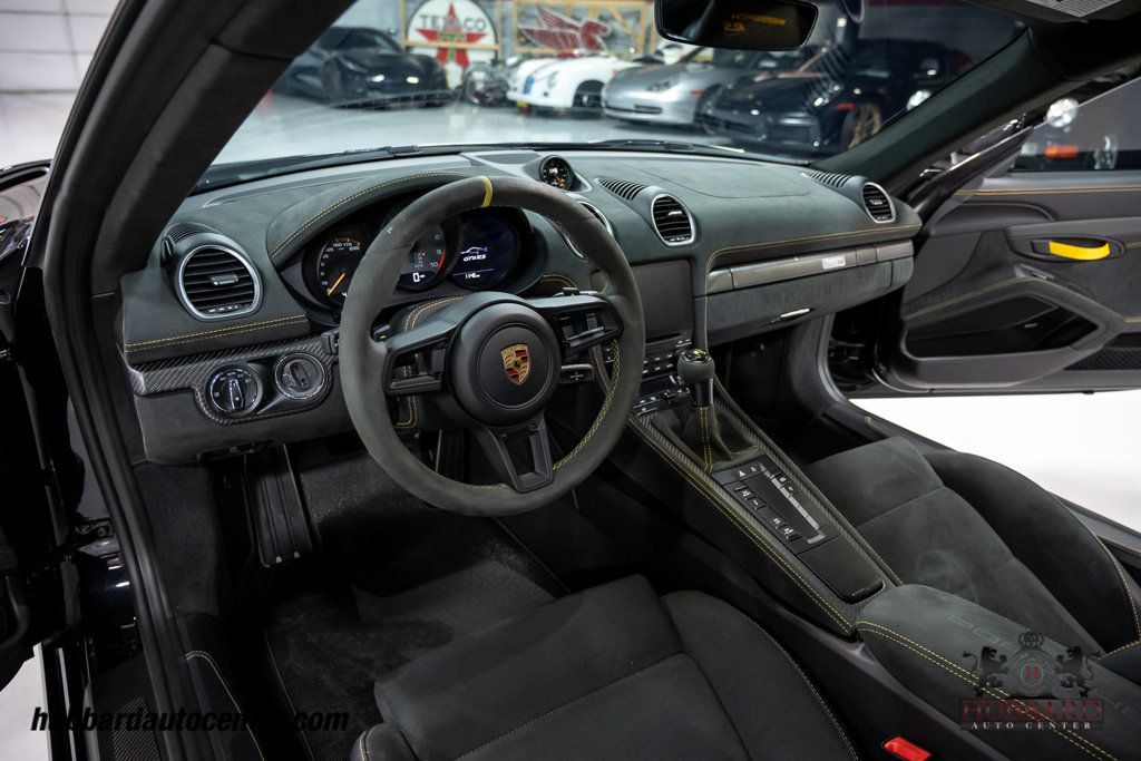 2023 Porsche GT4 RS  - 22954087 - 17