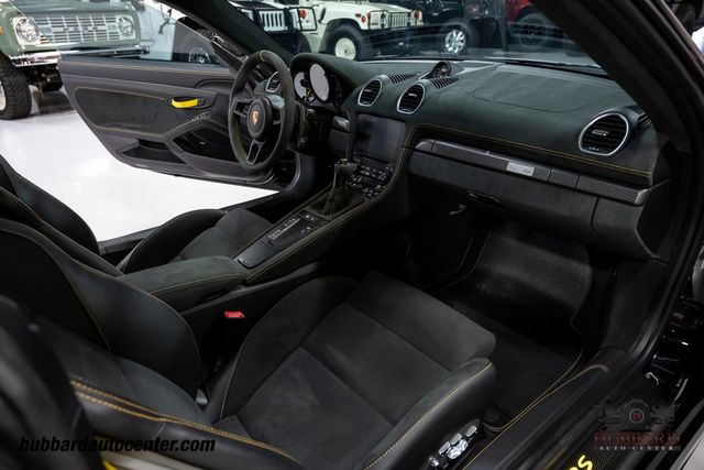 2023 Porsche GT4 RS  - 22954087 - 72