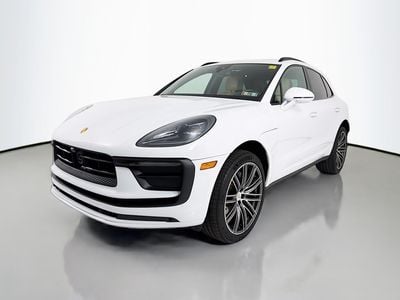 2023 Porsche Macan