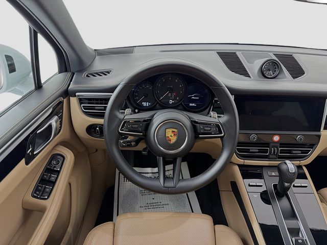 2023 Porsche Macan   - 23038916 - 23