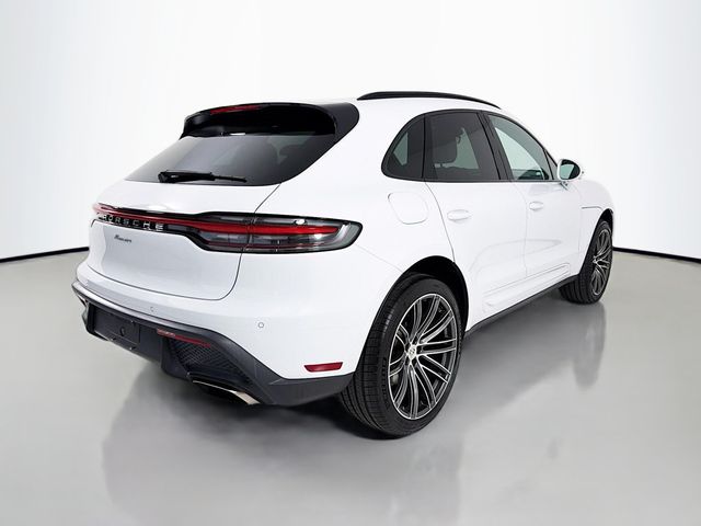 2023 Porsche Macan   - 23038916 - 8