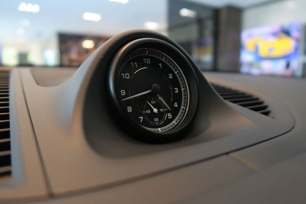 2023 Porsche Macan AWD  - 22888952 - 37