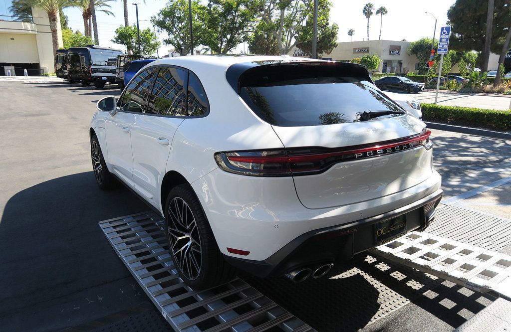 2023 Porsche Macan T photo 42