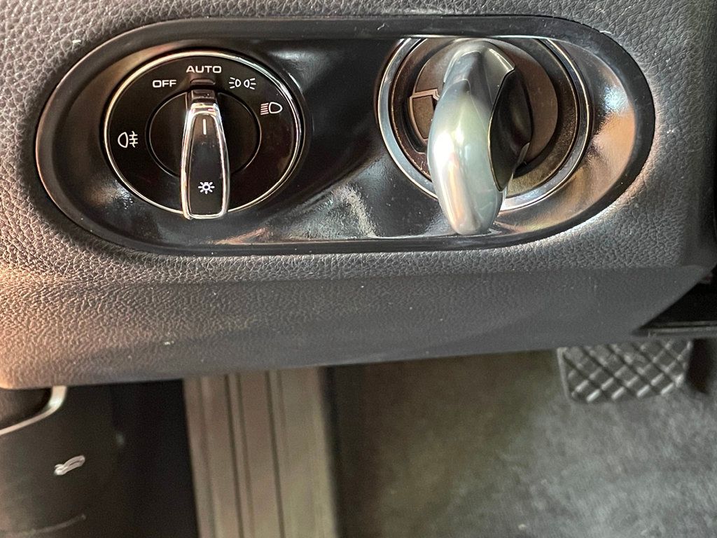 2023 Porsche Macan Base - 23034221 - 16