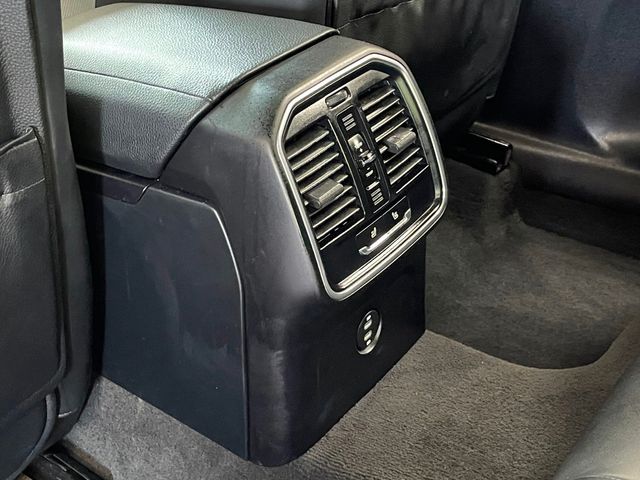 2023 Porsche Macan Base - 23034221 - 19