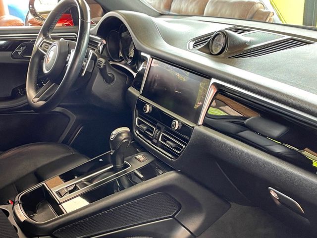 2023 Porsche Macan Base - 23034221 - 24