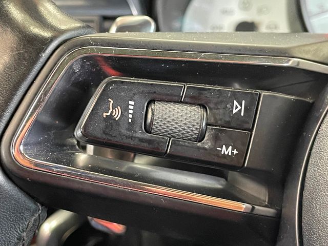 2023 Porsche Macan Base - 23034221 - 29