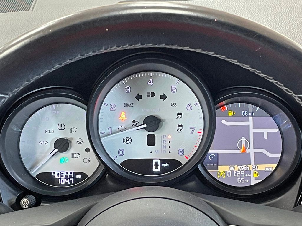 2023 Porsche Macan Base - 23034221 - 30