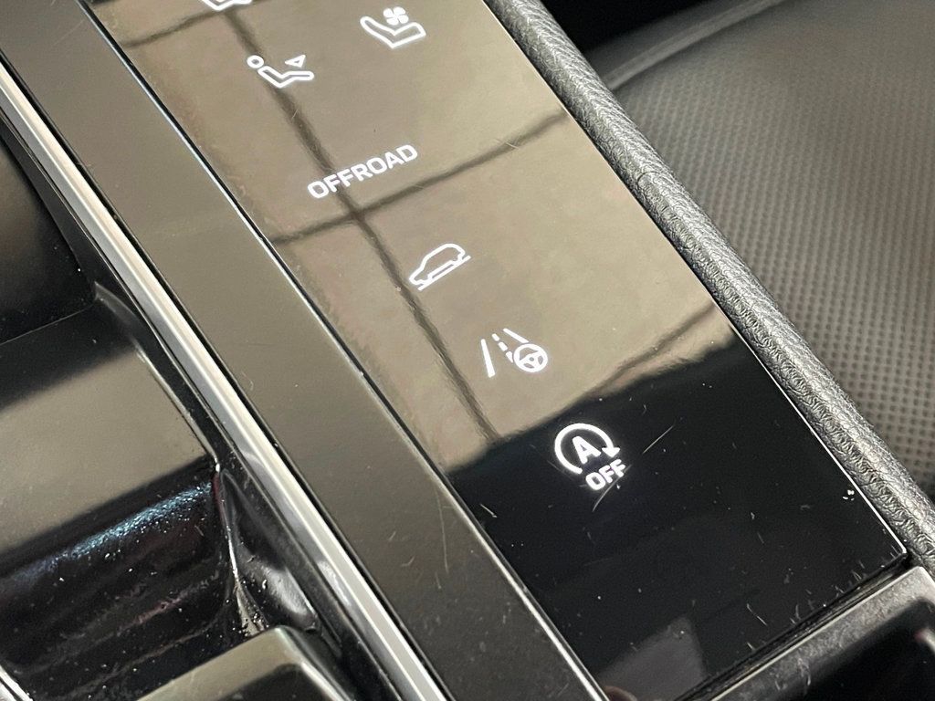 2023 Porsche Macan Base - 23034221 - 36