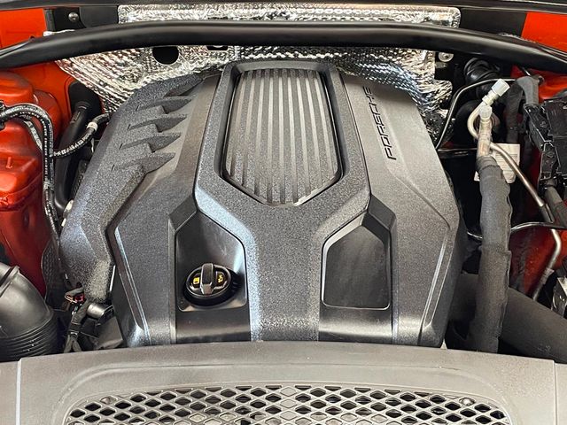 2023 Porsche Macan Base - 23034221 - 40