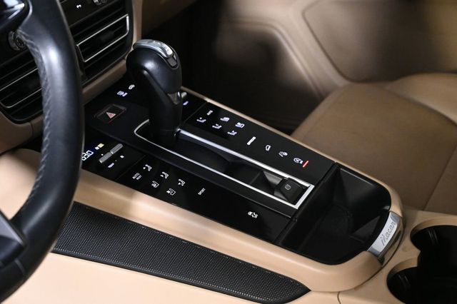 2023 Porsche Macan Base - 23011470 - 20