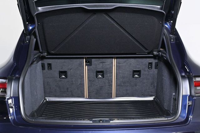 2023 Porsche Macan Base - 23011470 - 24
