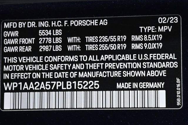 2023 Porsche Macan Base - 23011470 - 27