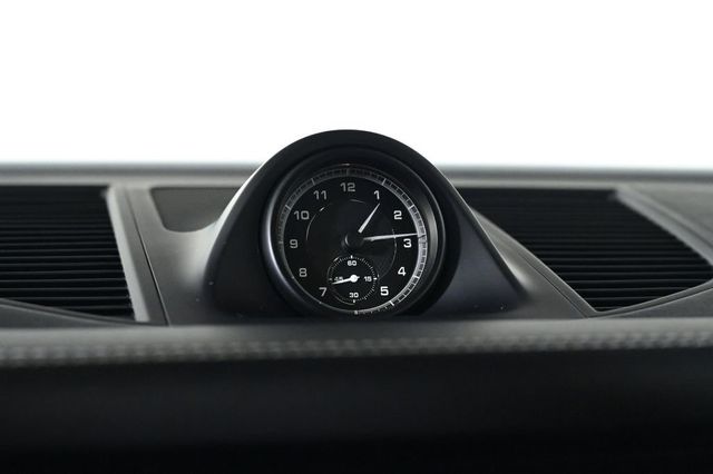 2023 Porsche Macan Base - 23021069 - 22