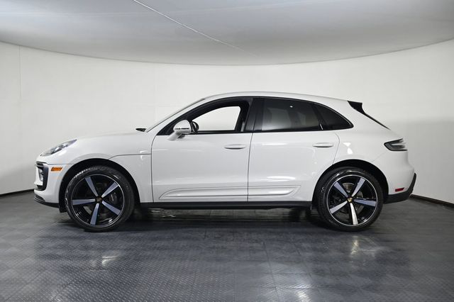 2023 Porsche Macan Base - 23036324 - 1