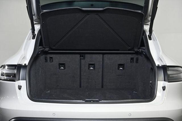 2023 Porsche Macan Base - 23036324 - 25