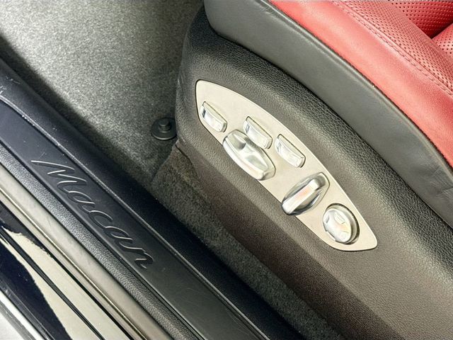 2023 Porsche Macan Base - 23055740 - 24