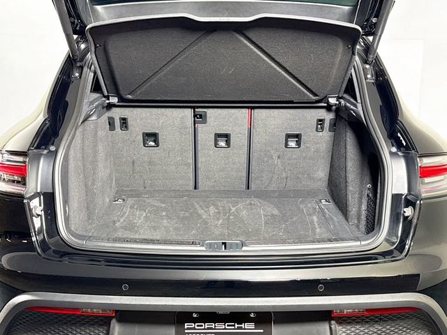 2023 Porsche Macan Base - 23055740 - 25