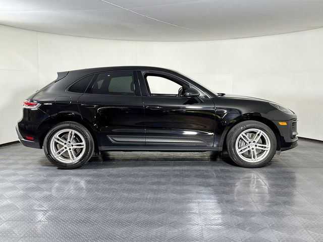 2023 Porsche Macan Base - 23055740 - 7