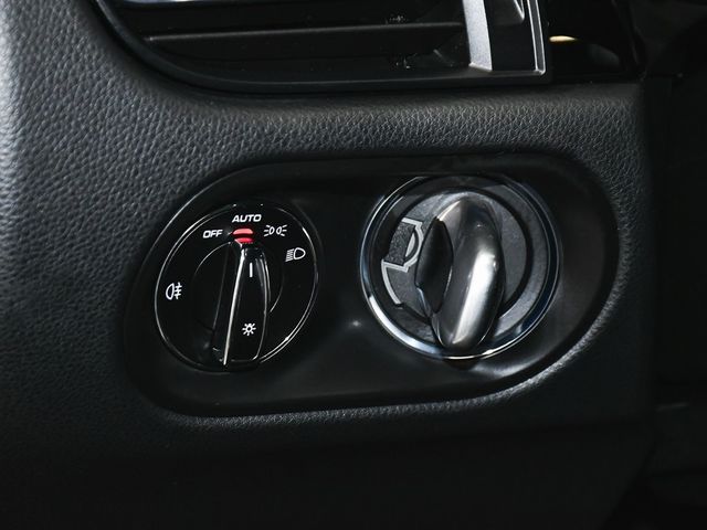 2023 Porsche Macan Base - 22928203 - 18