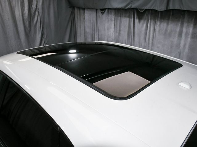 2023 Porsche Macan Base - 22928203 - 76