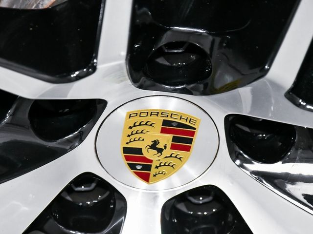 2023 Porsche Macan Base - 22928203 - 87