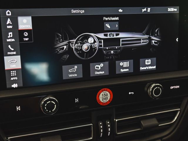 2023 Porsche Macan Base - 23068620 - 18