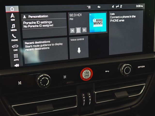 2023 Porsche Macan Base - 23068620 - 22