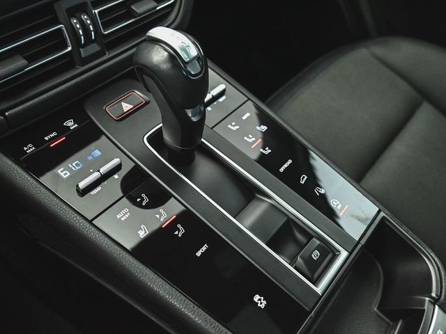 2023 Porsche Macan Base - 23068620 - 31