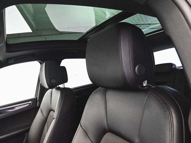 2023 Porsche Macan Base - 23068620 - 36